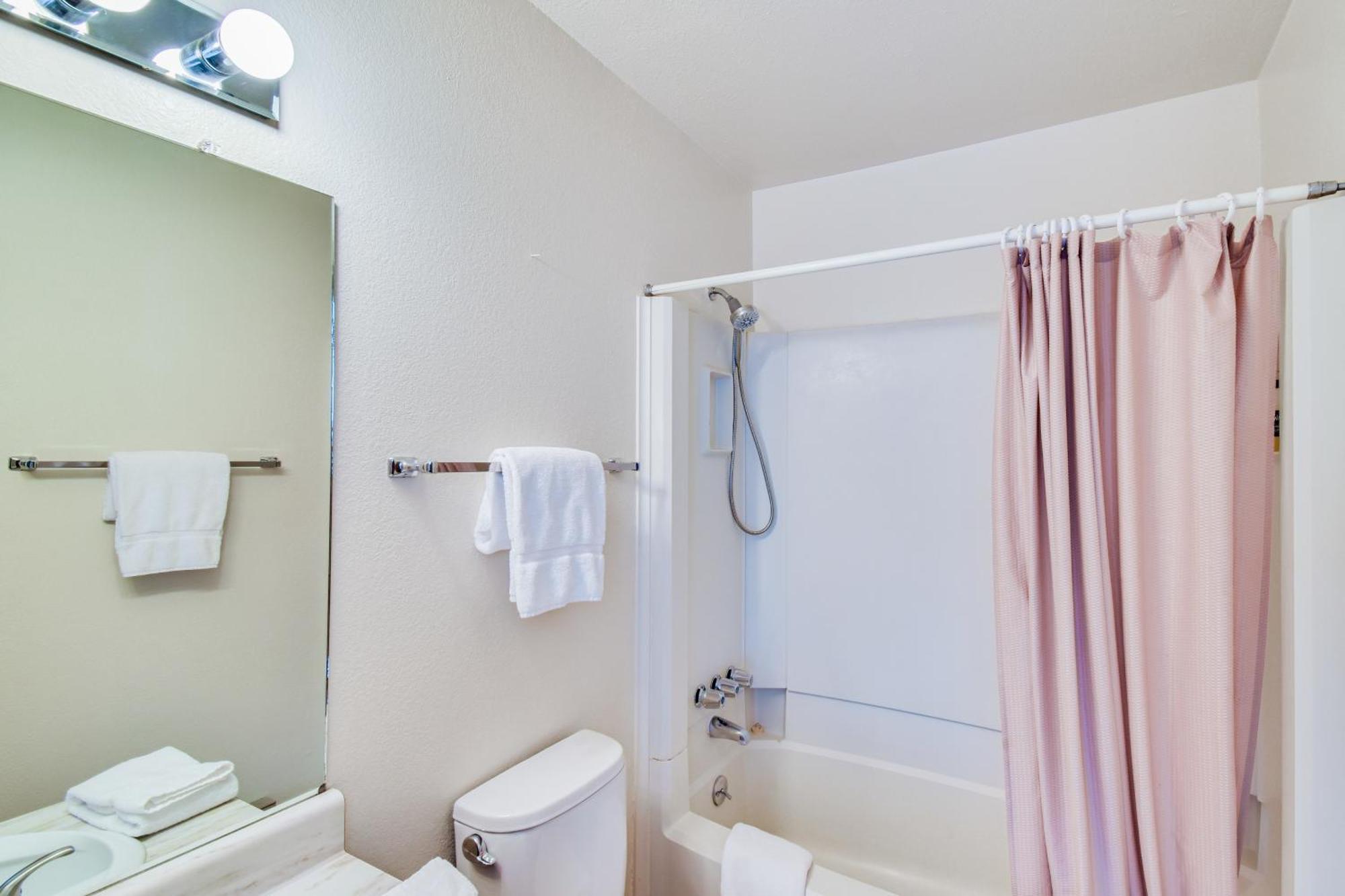 Central Steamboat Condo Outdoor Hot Tub And Pool! 스팀 보트 스프링스 외부 사진