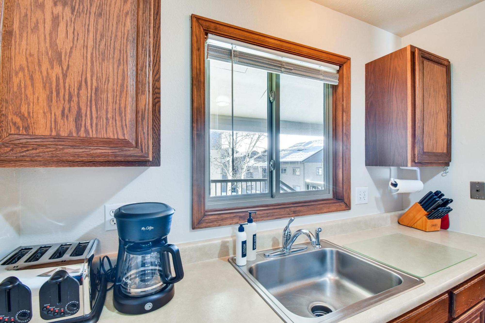 Central Steamboat Condo Outdoor Hot Tub And Pool! 스팀 보트 스프링스 외부 사진